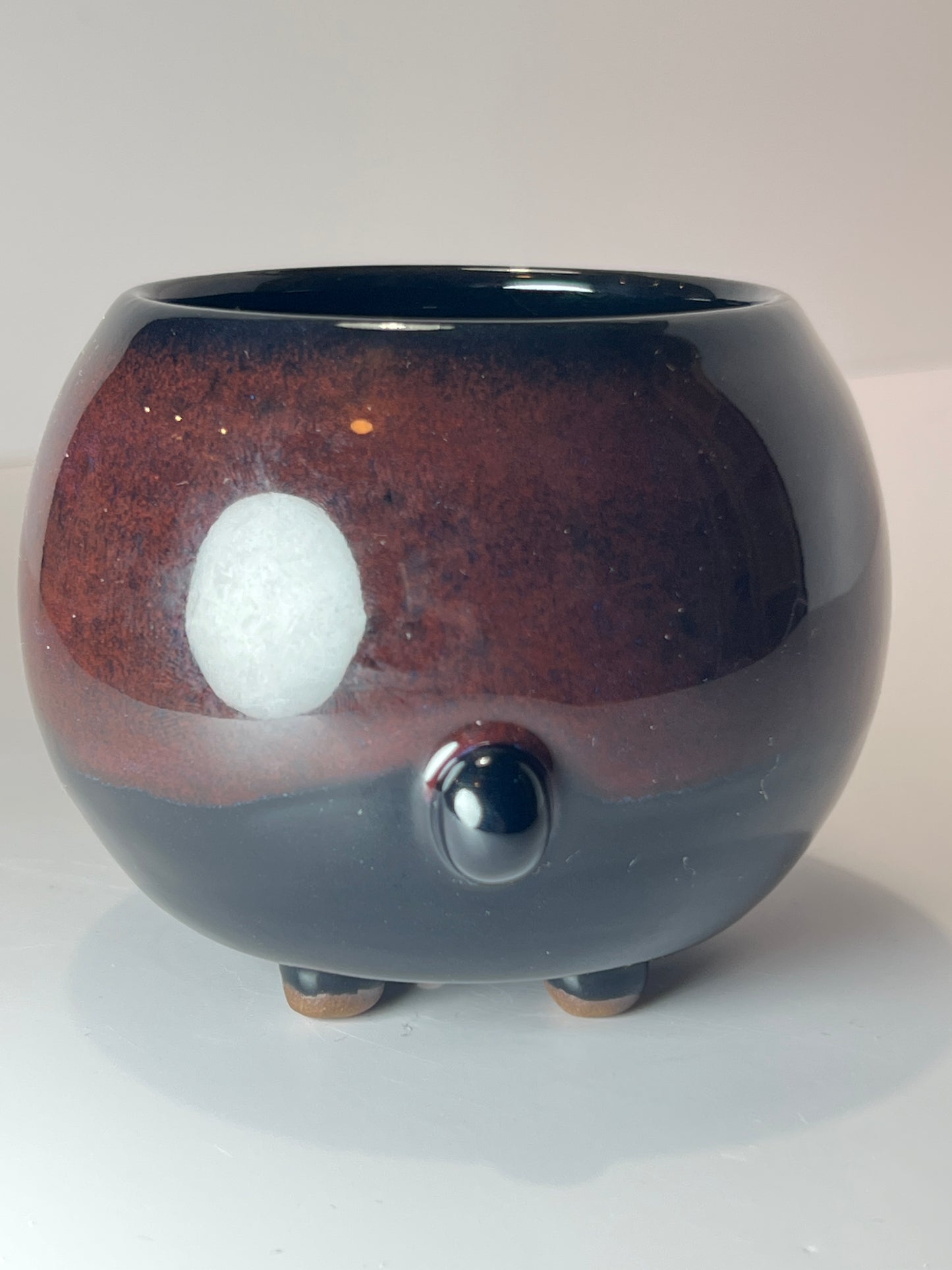 Rock Dogs Planter w/ drip hole - Purple Rain