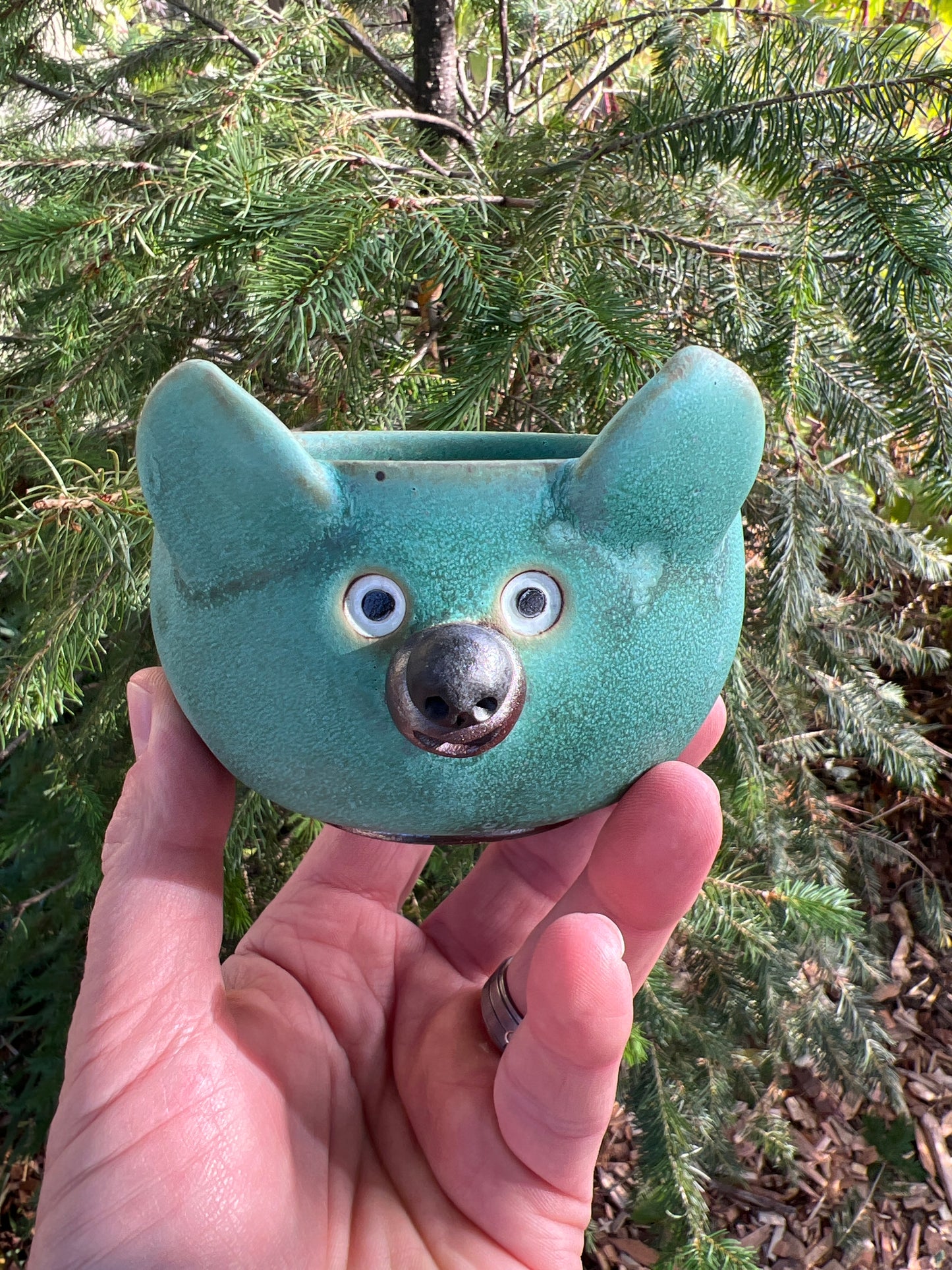 Rock Dogs Planter w/ drip hole - Copper Patina