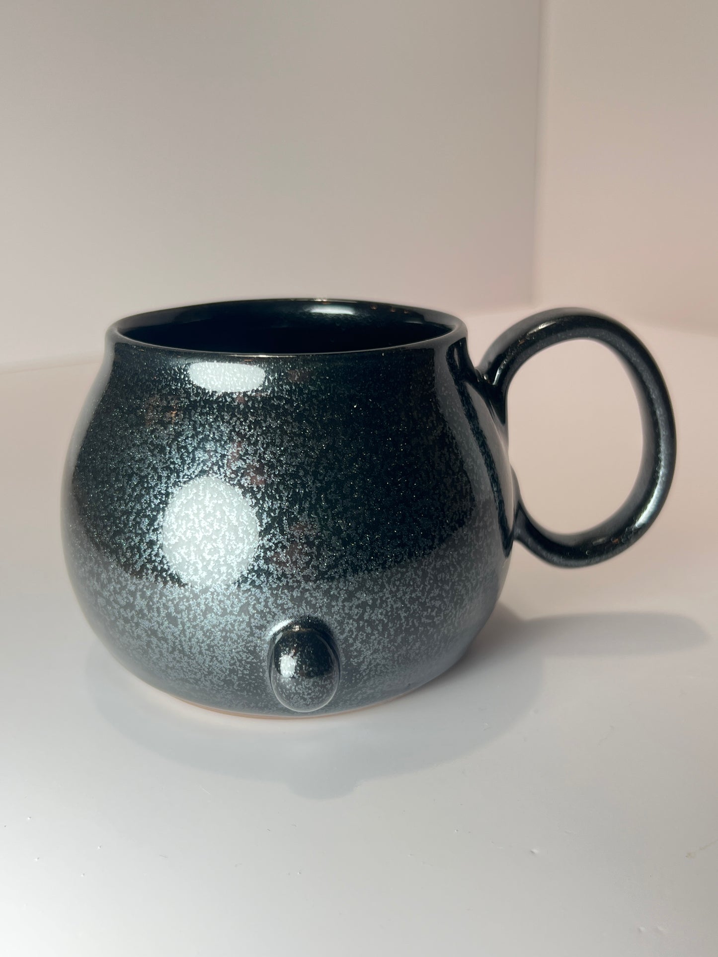 10 oz Rock Dogs Mug - Glittery Black